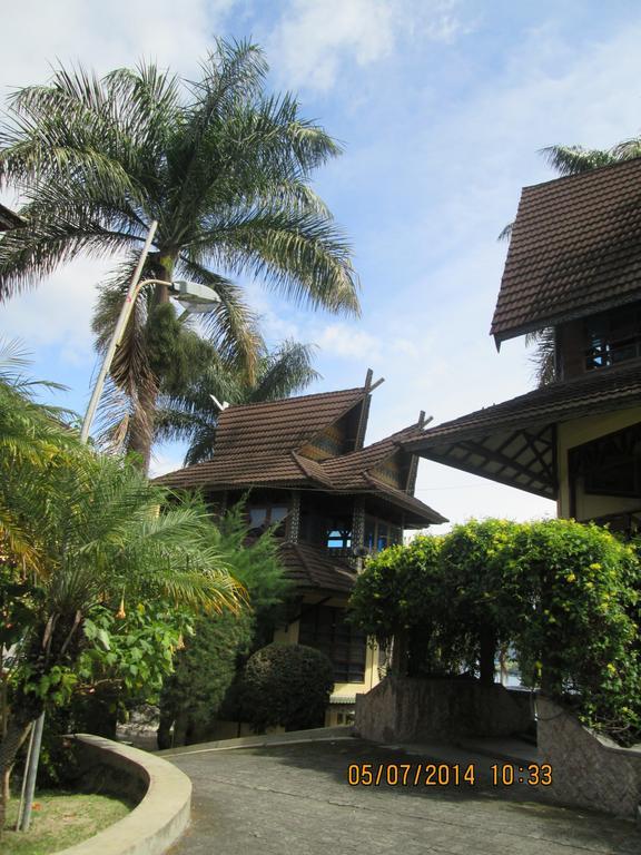 Sapadia Hotel And Cottage Parapat Pokoj fotografie