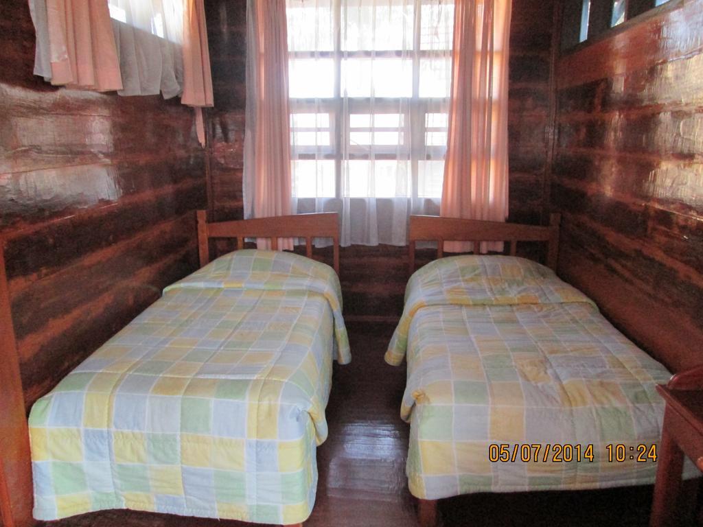 Sapadia Hotel And Cottage Parapat Pokoj fotografie