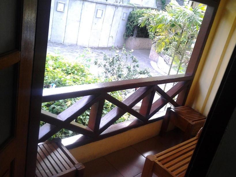 Sapadia Hotel And Cottage Parapat Pokoj fotografie
